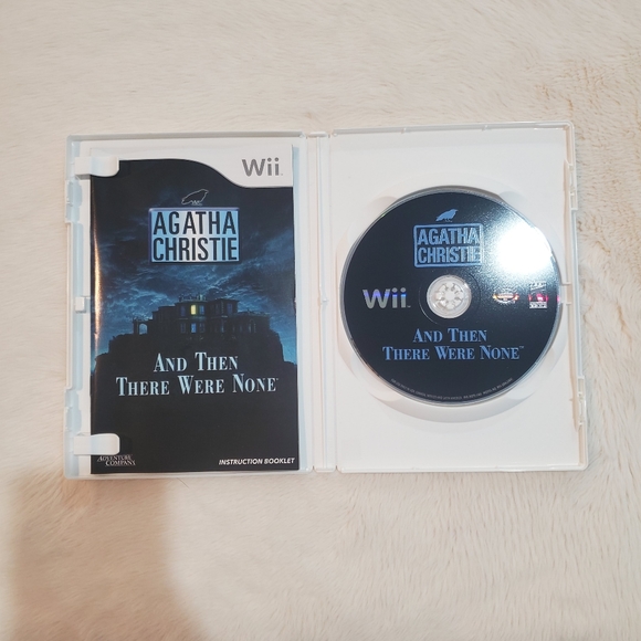 NWOT Agatha Christie "And Then There Were None " - Picture 4 of 8